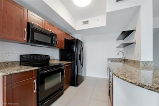7280 SW 90th St Unit 208, Miami, FL 33156