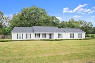 22977 Treakle Ln, Zachary, LA 70791