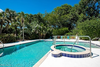 5398 Osprey Ct, Sanibel, FL 33957