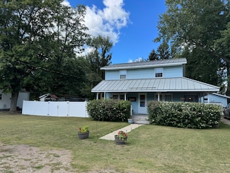 2561 Lake Shore Dr, Niles, MI 49120