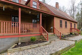 82 Maplewood Dr, Temple, NH 03084