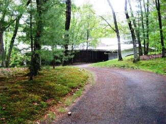 37 Tabor Hill Rd, Lincoln, MA 01773
