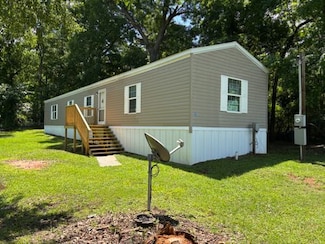 601 Mason Dr, Union Springs, AL 36089