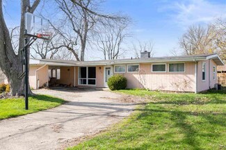 904 W Cowing Dr Unit Muncie, Muncie, IN 47303
