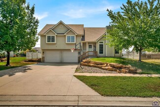 1521 SE 43rd Terrace, Topeka, KS 66609
