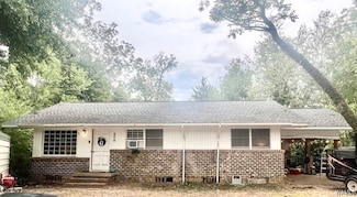 808 E 8th Ave, Linden, AL 36748