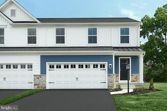 38 Shillington Ln, Carlisle, PA 17013