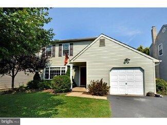 10 Oxford Cir, Horsham, PA 19044