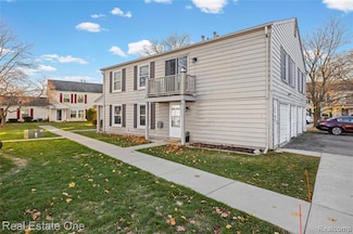 2917 Rockford Ct Unit 36D, Lake Orion, MI 48360