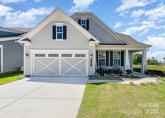10421 Superb Ln, Charlotte, NC 28215