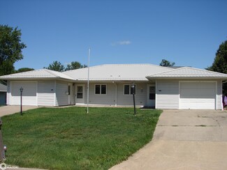 702 & 704 S Adams Ct, Mount Pleasant, IA 52641