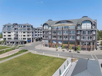 4205 Main St, Bay Harbor, MI 49770