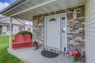 350 Juniper St Unit 350, Brooklyn, WI 53521