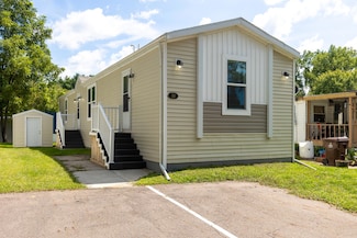 875 W Grand River Ave Unit 50, Williamston, MI 48895