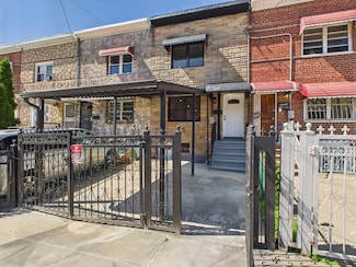 1310 E 223rd St, Bronx, NY 10466