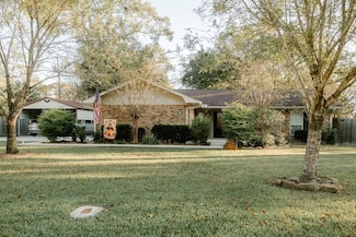 120 County Road 774, Buna, TX 77612