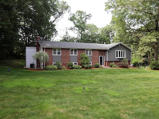 21 Berle Rd, South Windsor, CT 06074