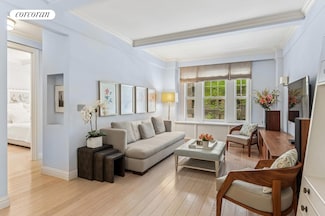 588 W End Ave Unit 4B, New York, NY 10024