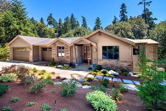 4899 Forest Ave SE, Mercer Island, WA 98040