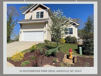 29 Woodbridge Park Dr, Asheville, NC 28803