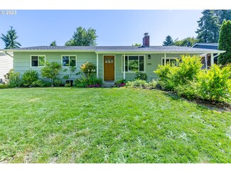 3395 Alder St, Eugene, OR 97405