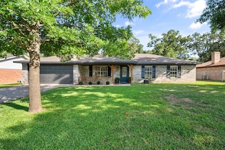 400 Fairmont Ave, Corsicana, TX 75110