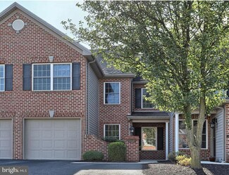 412 Northstar Dr, Harrisburg, PA 17112