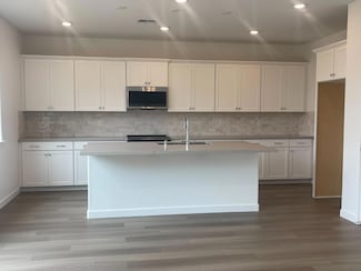 8504 Brushwood Way, Elk Grove, CA 95624