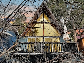 2366 Spruce Dr, Arrowbear Lake, CA 92382