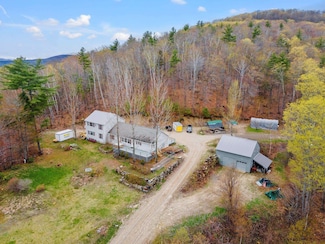 28 Lindsley Cir, Campton, NH 03223