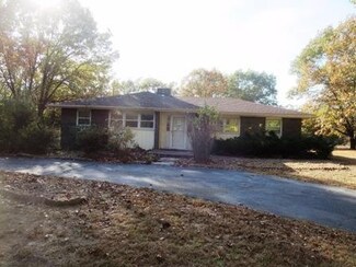 10778 N 500 E, Demotte, IN 46310