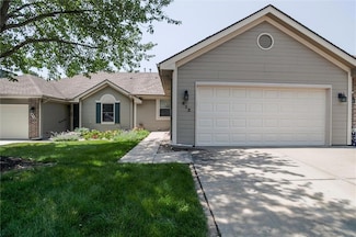 613 NE 101st St, Kansas City, MO 64155