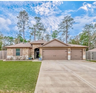 2303 S Colosseum Ct, New Caney, TX 77357