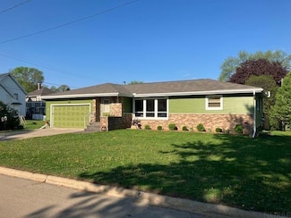 316 6th St E, Cresco, IA 52136