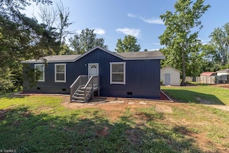 1824 Brittany Trail, Pleasant Garden, NC 27313