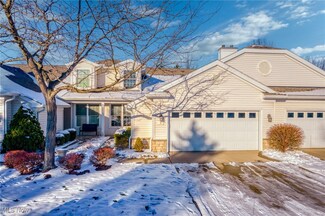 2 Whitaker Cove Unit 19, Avon Lake, OH 44012