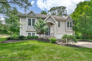 7104 30th St SE, Ada, MI 49301