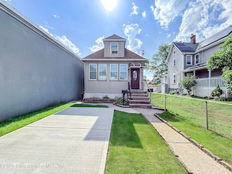 154 South Ave, Staten Island, NY 10303