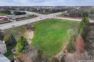 19135 W Millburn Rd, Old Mill Creek, IL 60083