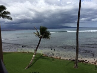 50 Hauoli St Unit 210, Wailuku, HI 96793