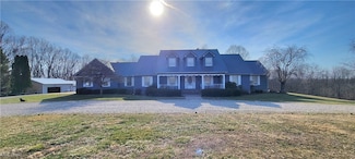 5353 Scott Rd, Stockport, OH 43787
