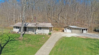 6360 Sugar Maple Rd, Cannelton, IN 47520