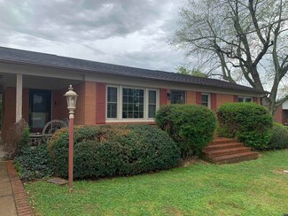 1701 W State Line St, South Fulton, TN 38257