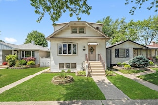 4108 Clinton Ave, Berwyn, IL 60402