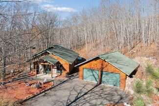 26594 Freedom Valley Dr, Washburn, WI 54891