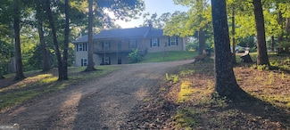 1605 Cody Rd, Mount Airy, GA 30563