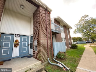 275 Green St Unit 5M3, Beverly, NJ 08010