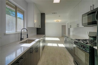 5301 Gladstone Dr, Austin, TX 78723
