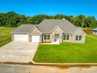 134 Rancho Sol St, Durant, OK 74701
