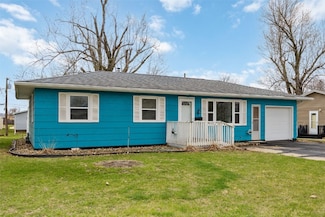 1107 Raney St, Hiawatha, IA 52233